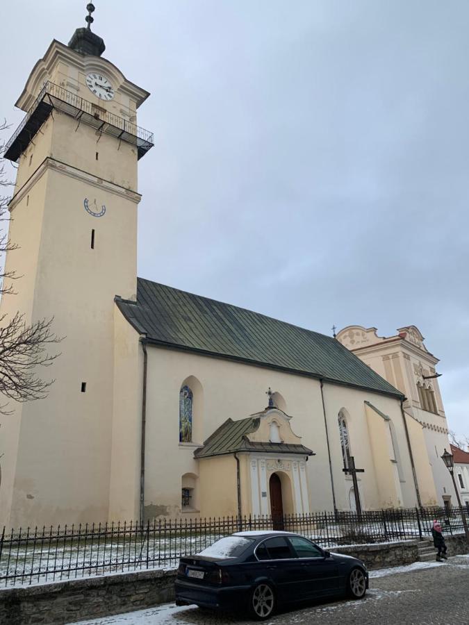 Ubytovanie Athéna Aparthotel Poprad Exterior foto