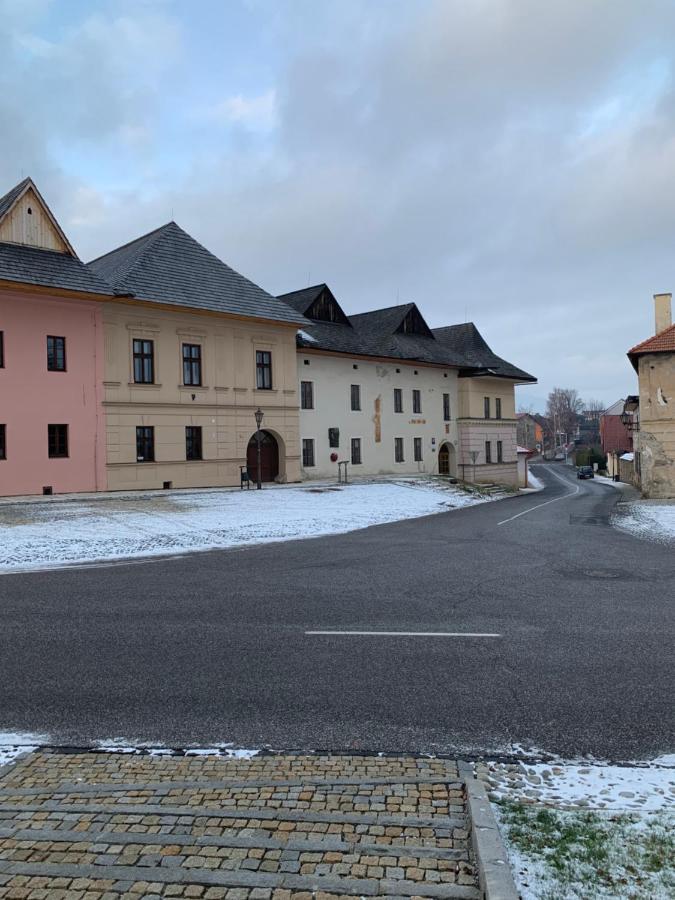 Ubytovanie Athéna Aparthotel Poprad Exterior foto