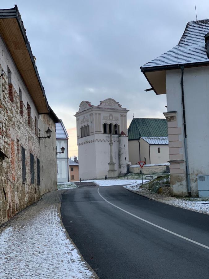 Ubytovanie Athéna Aparthotel Poprad Exterior foto